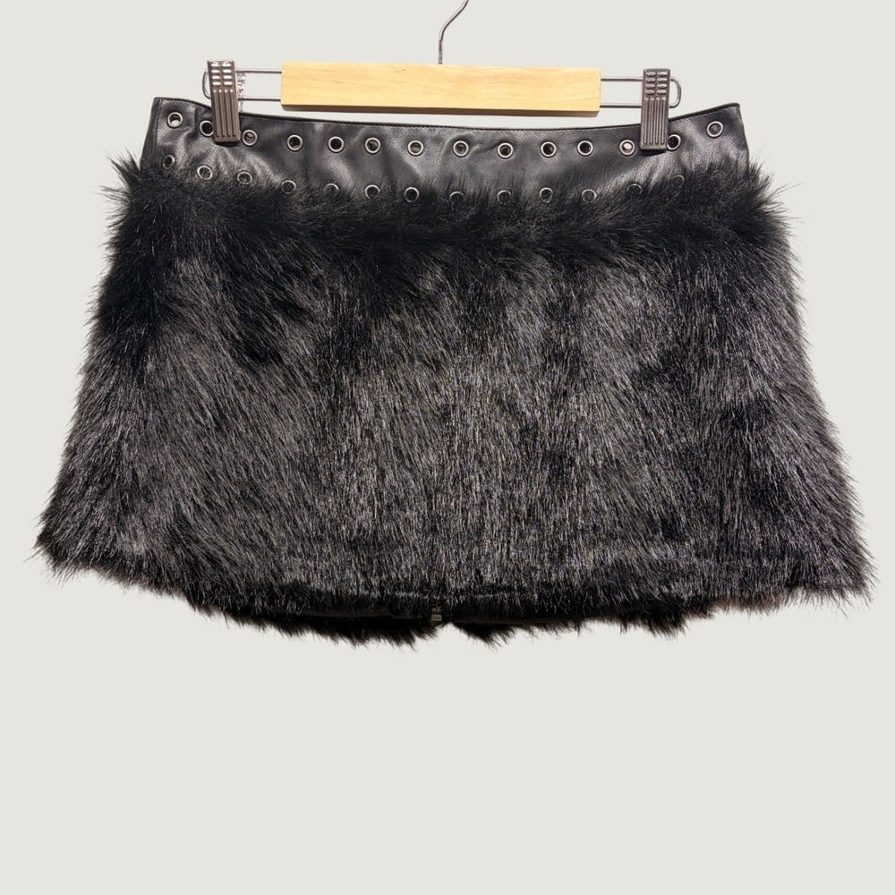 Dolls Kill Club Exx Black Faux Fur Mini Skirt S Rave Y2K Goth Grunge Festival